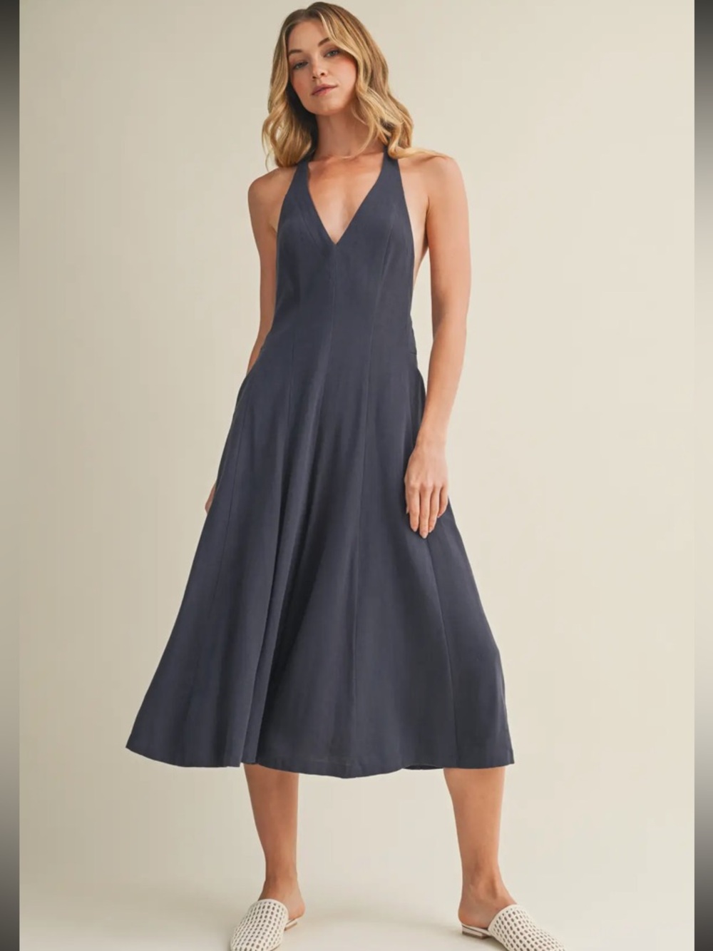 334. Open back wide leg linen jumpsuit in grey blue halter neck